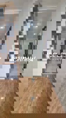 Ngộp lãi bank bán gấp căn hộ The Parkland view hồ bơi giá 2.115tr