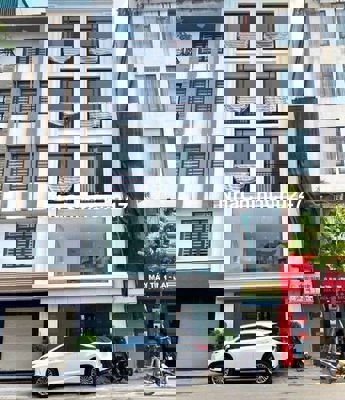 MẶT PHỐ LÊ THANH NGHỊ - HBT - CHỦ VỠ NỢ - BÁN GẤP