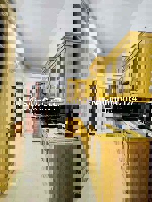 Gần Ô Tô, ngõ rộng Nam Dư 39m2 * 3 Tầng, MT4 chỉ 6.2 tỷ