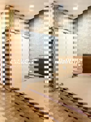 Căn góc 2PN2WC CC Moscow full nt giá 1ty980