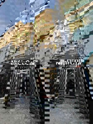 CHÍNH CHỦ BÁN NHÀ HÀ HUY GIÁP 3 LẦU 4 PHÒNG NGỦ SÂN THƯỢNG RỘNG RÃI