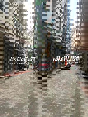 Hoàng Mai - Lô Góc - Gara Oto - Nhà Oto Tránh Đỗ - 45m2 - Giá 8,2 tỷ