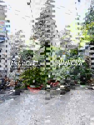 Bán đất, Lê Văn Quới, DT 85m2 (5.5x15), nở hậu, xây 5 tầng, hẻm xe hơi