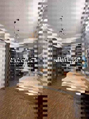 Nhà HXT Nguyễn Phúc Chu, P.15 – DT: 4 x 15m (4PN,3WC) – 18 Triệu/Tháng