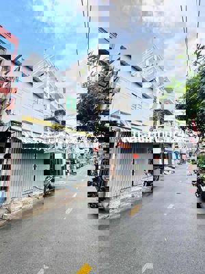 NHÀ GÓC 2 MẶT TIỀN ĐƯỜNG SỐ 18 - LÊ VĂN QUỚI 5x20 XD ĐỦ KHÔNG LỘ GIỚI