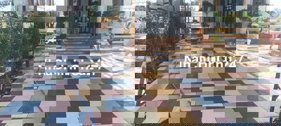 CHÍNH CHỦ BÁN 10X31M 2 Pn FULL NỘI THẤT đg nhựa   cư sát chợ Vạn Thành