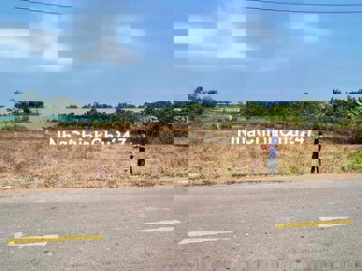 178m2 Đất thổ cư mặt tiền đường nhựa ,có điện 3 pha ,dân cư đông đúc .