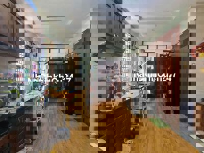 Căn Hộ CC Trường Chinh,TB. 2pn,6,1mX10m.Chỉ: 3 Tỷ