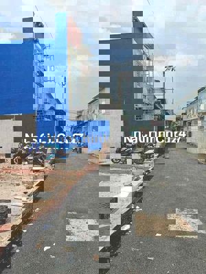 Bán đất thổ cư Dt 96m2 sổ hồng riêng sát chợ Đầu Mối Nông Sản