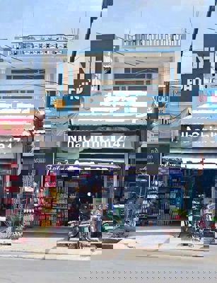 Chính chủ bán gấp căn nhà gần chợ Bình Chánh chỉ 670tr