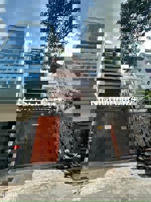 🏠Nhà Đẹp MT Hoàng Hoa Thám, Ngay Ga T3_ 7x20m_ Trệt 3 Lầu_Có Máy Lạnh