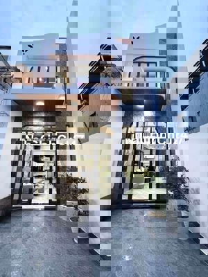 CHỦ NHÀ KẸT TIỀN CẦN BÁN GẤP NHÀ NGUYỄN HỮU TRÍ