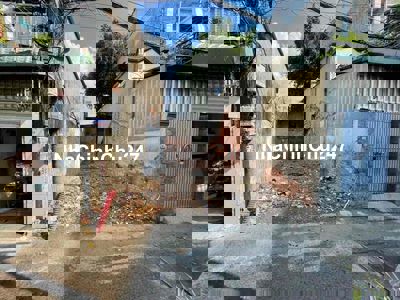 Chính chủ cần bán đất thổ cư Q12 diện tích sổ 85m Q12 nở hậu