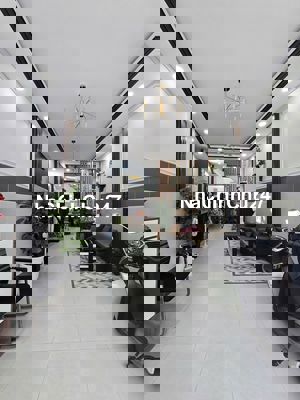 Nhà đẹp MTNB Bình Phú Khu Cư Xá Phú Lâm D - 4x18m - 5 PN - 12,5 tỷ