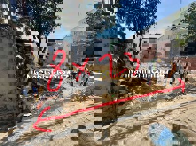 BÁN 2 LÔ ĐÔI KIỆT 4M TRẦN HOÀNH CÁCH 70M, GẦN CHỢ, TRƯỜNG HỌC.💥