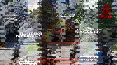 Đất Phạm Hùng ngay Trung tâm Hành chính, lộ 17.5m, 5x30, full thổ, SHR