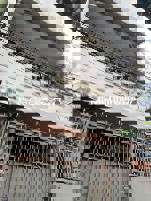 BÁN NHÀ CÁCH MT TRƯỜNG CHINH 150m, 3TẦNG-68m2, NGANG LỚN 5,2m,nhỉnh 5t