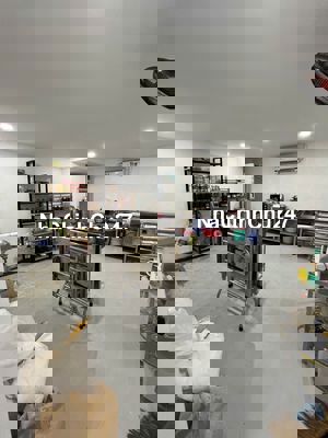 🔥 Nhà mặt tiền Nguyễn Phúc Chu – 8PN, 6WC – DT lớn 118m²