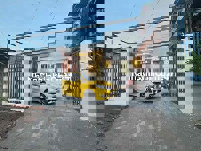 Bán nhà mới hoàn thiện gần chợ Sơn Đông, TP Bến Tre