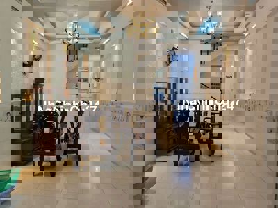 NHÀ GẦN CHỢ HIỆP BÌNH, 1T1L 3PN CÓ MÁY LẠNH. PHÙ HỢP GIA ĐÌNH, VP CTY