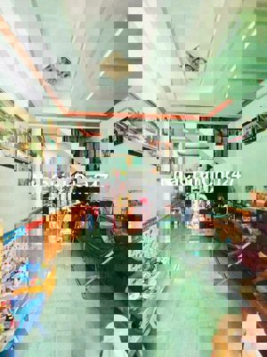 Nhà Sổ RIêng Vào Q1 chỉ 15 Phút xe máy. Giá: 2ty790