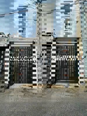 Bán nhà 4 lầu mt Lê Hữu Kiều Quận 2. DT đất 95m2, có sổ riêng