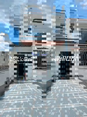 Cần bán Nhanh nhà lầu cách cây xăng Thiều Quang, cafe 79, Cây Xăng 26