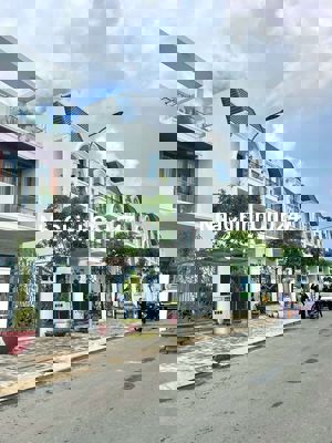 Bán nhà mặt tiền P.1 trung tâm TP Cà Mau, sổ hồng riêng