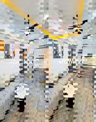 CHÍNH CHỦ BÁN NHÀ TẬP THỂ TẦNG 1 CHÙA LÁNG, NGUYỄN CHÍ THANH, 50M