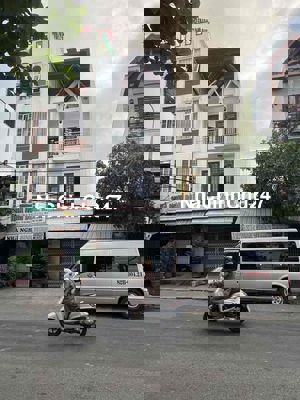 Bán nhà 3 tầng chính chủ số 38 Lê Thạch