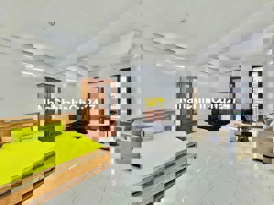 CĂN HỘ CAO CẤP BAN CÔNG 40M2 GẦN ETOWN CỘNG HOÀ - GA T3 TÂN BÌNH