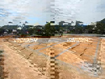 chính chủ cần bán lô đất hơn 100m2 sẵn sổ kí chuyển nhượng được ngay