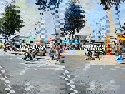 HÀNG HIẾM,GIÁ TỐT BÁN ĐẤT TẶNG TRỌ NGANG 8M MẶT TIỀN ĐƯỜG GẦN GA METRO