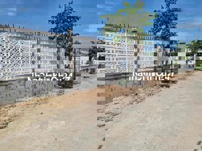 cần bán đất mặt tiền đường nhựa(37x56