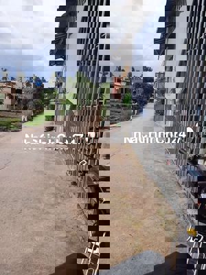 BÁN ĐÂT TX33 ĐƯỜNG XE TẢI XUNG QUANH NHÀ BIET THƯ  DT 5X20 CHỈ 1.650