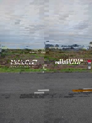 Bán đất tại Lộ Đông Tây xã Hưng Mỹ, Cái Nước, gần Vòng Xoay Rau Dừa