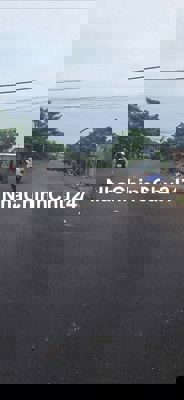 BÁN ĐẤT NỀN VỊ TRÍ ĐẸP MẶT TIỀN LỘ 30M