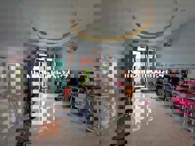 Bán nhà mặt tiền đường 41, Bình Trưng Đông, 4 tầng, 4PN nhà kiên cố.