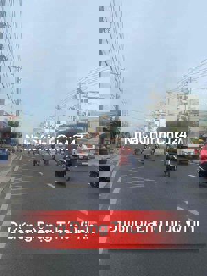 Chính chủ gửi giảm mạnh xuống 8,5 tỷ nhà 4,2x32m Đặng Thúc Vịnh