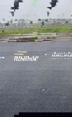 CẦN BÁN ĐẤT 93,5M2 ĐƯỜNG 20,5M VỈA HÈ 8M KIM BẢNG, HÀ NAM