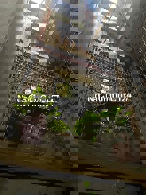 Nhà 14 m2 . 4 tầng . Sổ đỏ