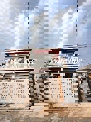 Siêu phẩm cuối năm 🔥🔥Biệt thự sân vườn ngay ngã tư Tân Triều gần 200m2