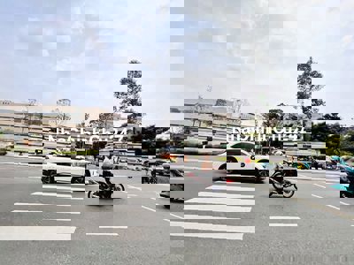 HẺM XE HƠI - NGAY BV 175 NGUYỄN KIỆM - BÁN 82M2 ĐẤT TẶNG NHÀ 2 TẦNG