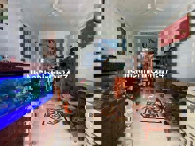 ĐẤT HẺM XE HƠI