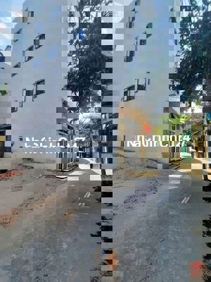 Đất Kiệt Ô Tô Ngô Quyền , Mân Thái , Kiệt Thông
Diện Tích : 61m Ngang