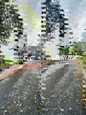 *** lô đất tái định cư Đất Lành - Vĩnh Thái - DT: 72m² ngang 4,5m