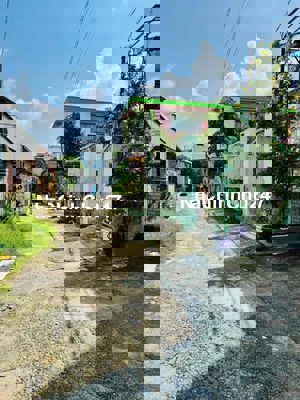 Đất sổ hồng 104m2 hẻm xe hơi rộng rãi đường tx33.