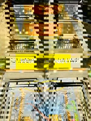 Nhà HXH Nguyễn Văn Công GV. Dt 40m2 giá 2 tỷ 750. Sổ Riêng