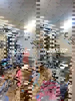 nhà đ 50 khu dân cư SHR hẻm xe hơi