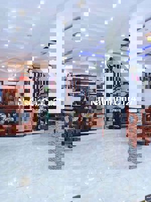 CHÍNH CHỦ  CẦN  BÁN  CĂN NHÀ (360m2) PHAN HUY ÍCH. P14.  QUẬN TÂN BÌNH